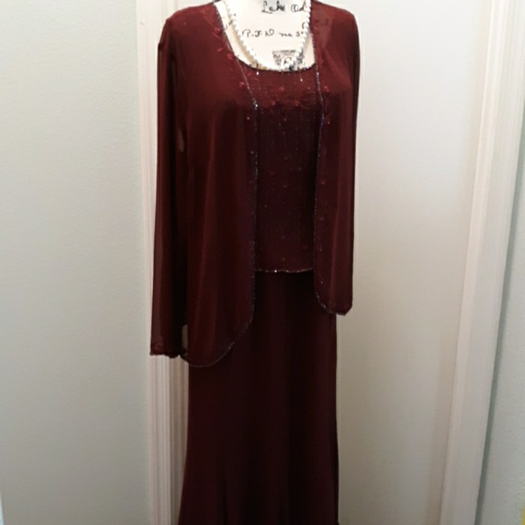 Night Scene Dresses & Skirts - NWT Night Scene 2 piece evening gown XL